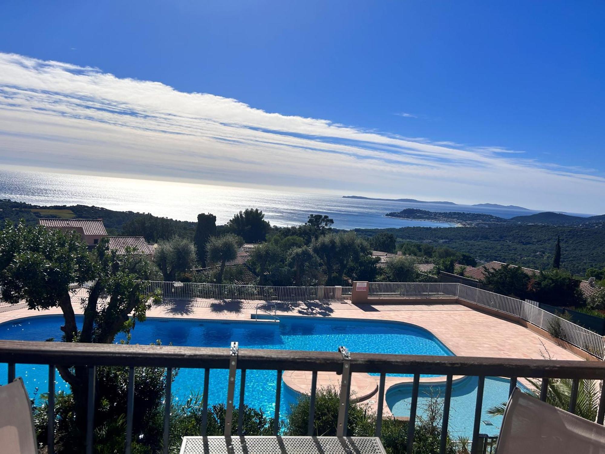 Studio Pool House Vue Mer Panoramique Amazing Sea View Wifi Linge Linen Inclut Aircondition La Croix-Valmer Exterior photo