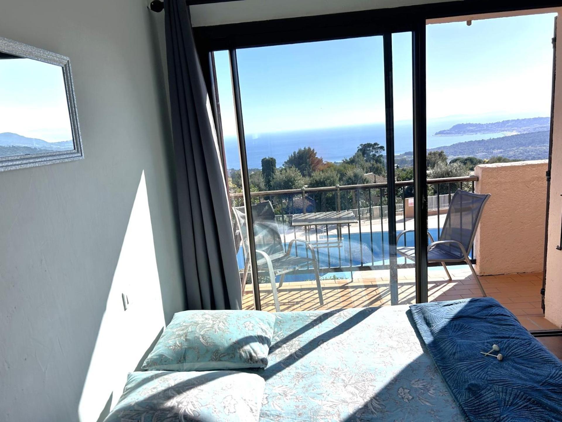 Studio Pool House Vue Mer Panoramique Amazing Sea View Wifi Linge Linen Inclut Aircondition La Croix-Valmer Exterior photo